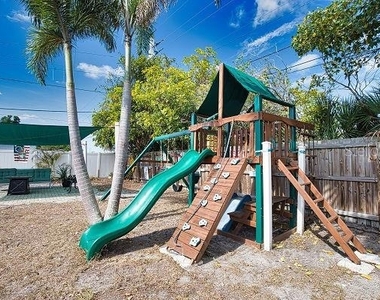 1 Caroll Circle - Photo Thumbnail 21