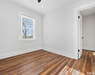 60 Walter Avenue - Photo Thumbnail 22