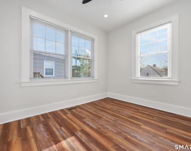 60 Walter Avenue - Photo Thumbnail 23