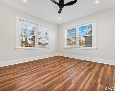 60 Walter Avenue - Photo Thumbnail 10