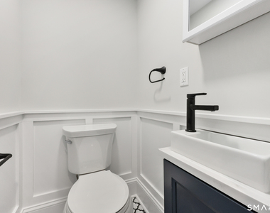 60 Walter Avenue - Photo Thumbnail 25