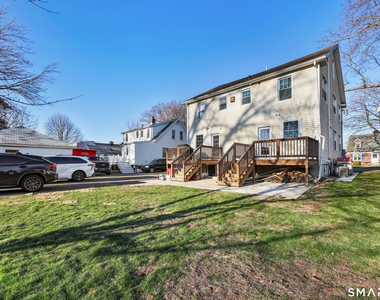 60 Walter Avenue - Photo Thumbnail 1