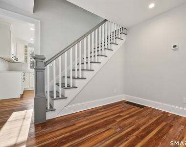 60 Walter Avenue - Photo Thumbnail 28