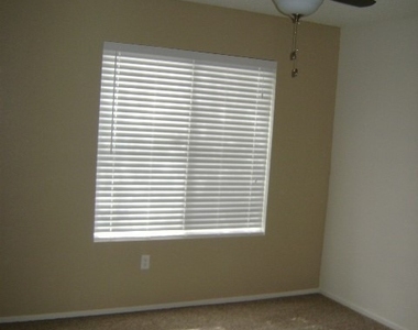 7100 Pirates Cove Road - Photo Thumbnail 4