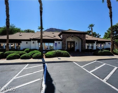 231 Horizon Ridge - Photo Thumbnail 1