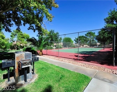 231 Horizon Ridge - Photo Thumbnail 3