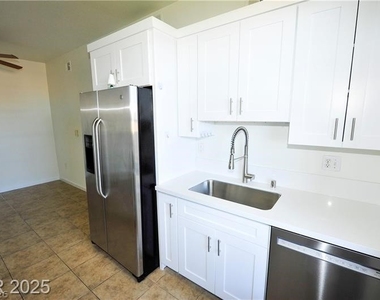 231 Horizon Ridge - Photo Thumbnail 13