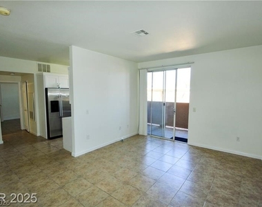 231 Horizon Ridge - Photo Thumbnail 8