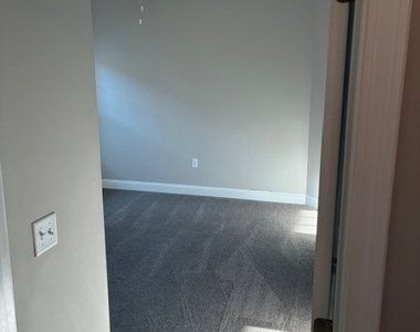 223 The Villas Way - Photo Thumbnail 8