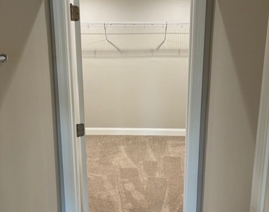 223 The Villas Way - Photo Thumbnail 30
