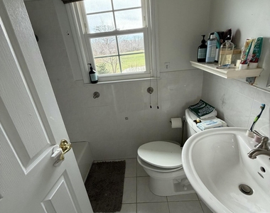 41 Dwight Drive - Photo Thumbnail 8
