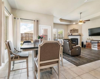3610 Bastrop Street - Photo Thumbnail 8