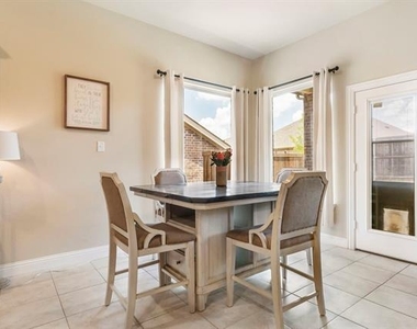 3610 Bastrop Street - Photo Thumbnail 9
