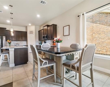 3610 Bastrop Street - Photo Thumbnail 10
