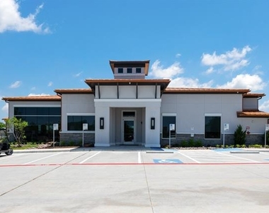 3913 Bungalow - Photo Thumbnail 39