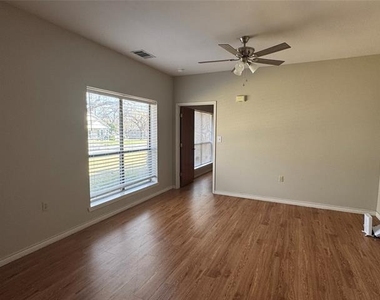 503 N Washington Street - Photo Thumbnail 15