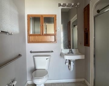 503 N Washington Street - Photo Thumbnail 21