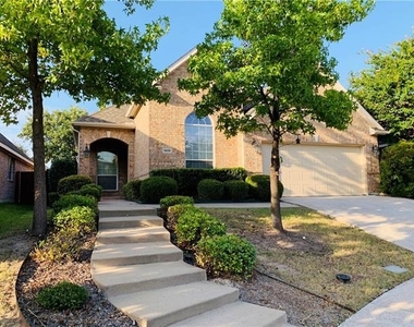 1505 Somerset Drive - Photo Thumbnail 1