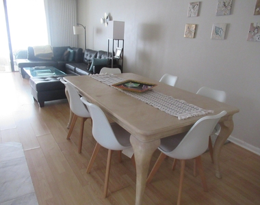 2841 Somerset Drive - Photo Thumbnail 19