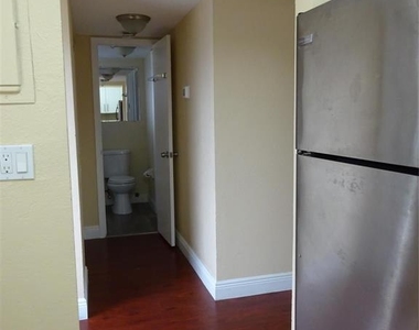 6050 Nw 64th Avenue - Photo Thumbnail 5