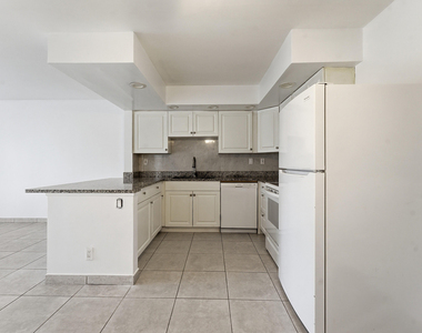 2671 Riverside Drive - Photo Thumbnail 7