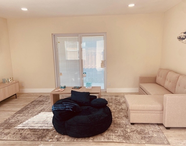 615 Ne 2nd Avenue - Photo Thumbnail 5