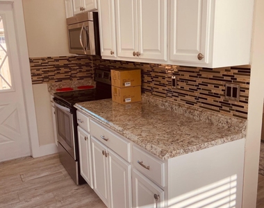 615 Ne 2nd Avenue - Photo Thumbnail 11