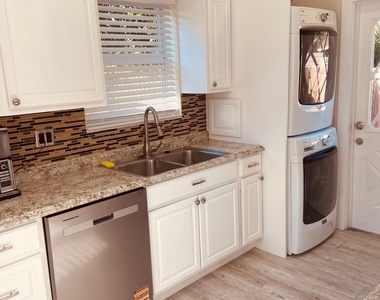 615 Ne 2nd Avenue - Photo Thumbnail 9