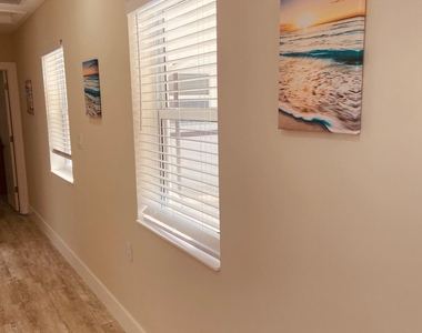 615 Ne 2nd Avenue - Photo Thumbnail 13