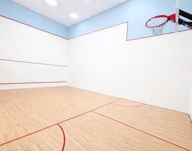 235 East 40th Street - Photo Thumbnail 8