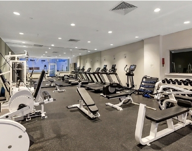 235 East 40th Street - Photo Thumbnail 10