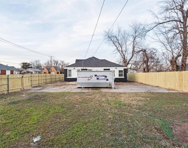 1200 Ne 17th Street - Photo Thumbnail 30