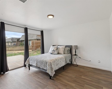 12508 Green Valley Drive - Photo Thumbnail 20