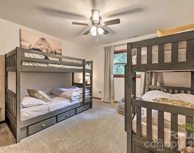 106 Sage Court - Photo Thumbnail 7