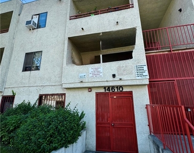 14610 Delano - Photo Thumbnail 4