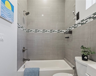 15803 Chatsworth Street - Photo Thumbnail 20
