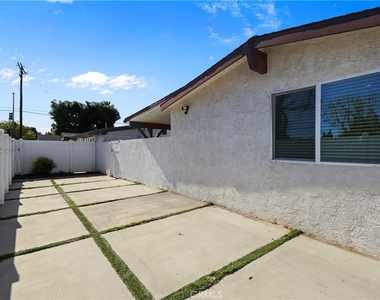 15803 Chatsworth Street - Photo Thumbnail 4