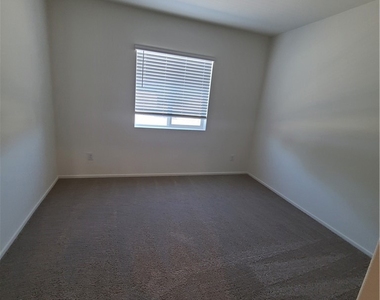 30540 Altima Court - Photo Thumbnail 14