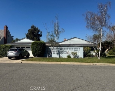1200 W Rowan - Photo Thumbnail 1