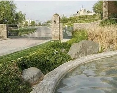 10828 Portofino - Photo Thumbnail 2