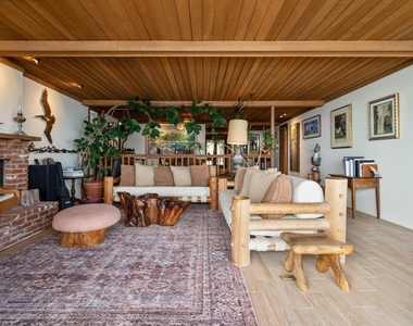 26642 Latigo Shore Drive - Photo Thumbnail 14
