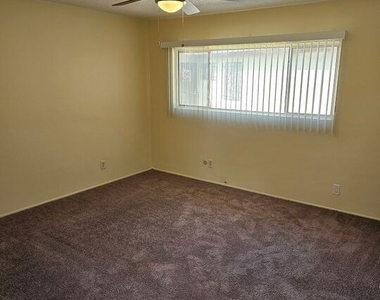 1855 S Victoria Avenue - Photo Thumbnail 27