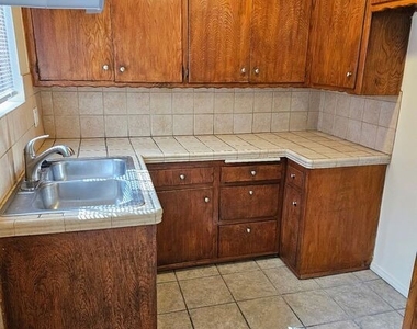 1855 S Victoria Avenue - Photo Thumbnail 25