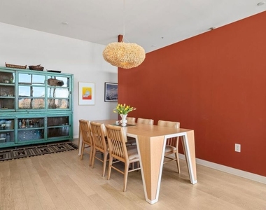 4080 Glencoe Avenue - Photo Thumbnail 6
