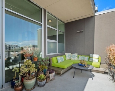4080 Glencoe Avenue - Photo Thumbnail 30
