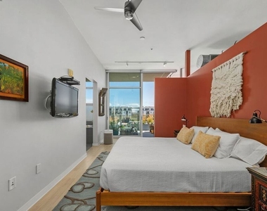 4080 Glencoe Avenue - Photo Thumbnail 15