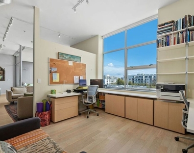 4080 Glencoe Avenue - Photo Thumbnail 12