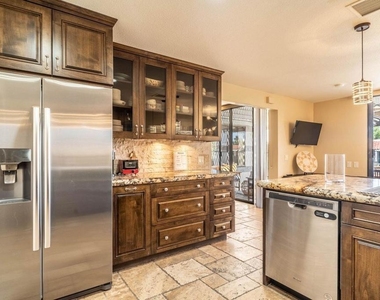 75114 Concho Drive - Photo Thumbnail 11