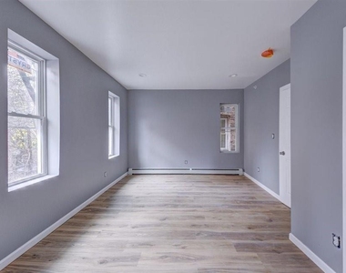 93 S Lander Street - Photo Thumbnail 13