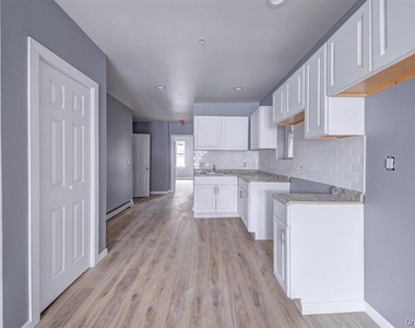 93 S Lander Street - Photo Thumbnail 10